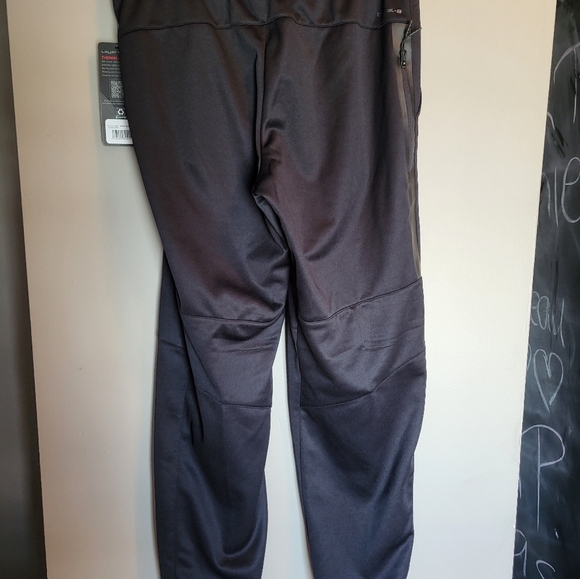 NEW Men Layers 8 Joggers Size medium (32) - Picture 3 of 7